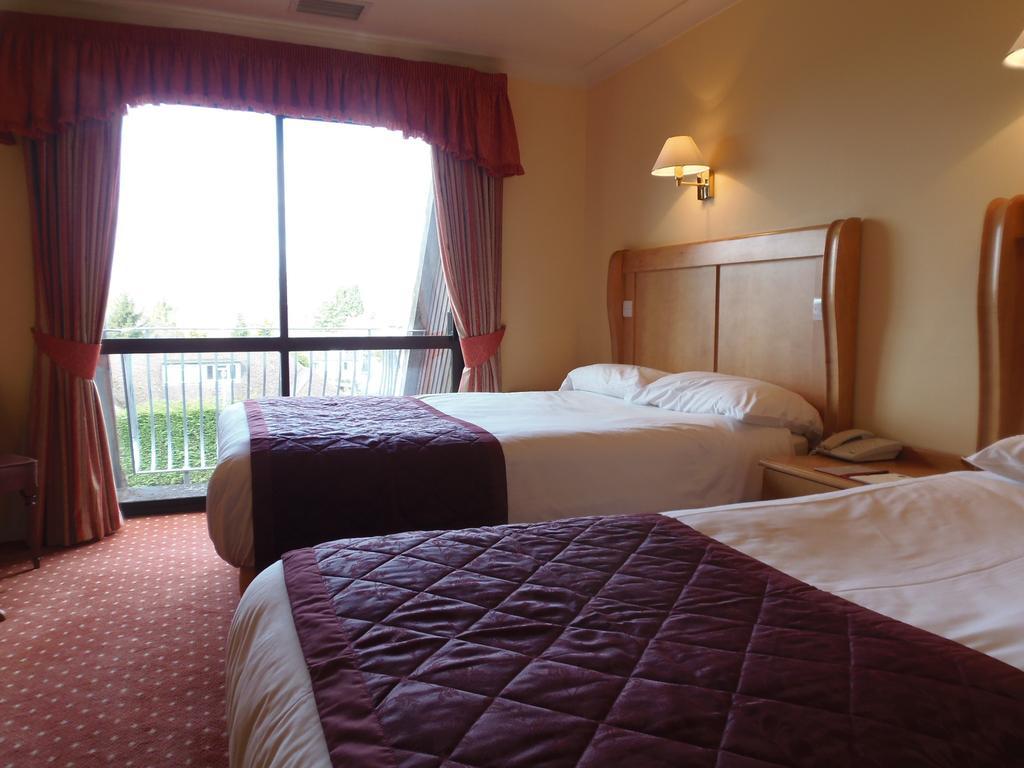 Lakeside International Hotel Camberley Rum bild